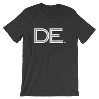 DE- State of DELAWARE Abbreviation Men's / Unisex short sleeve t-shirt